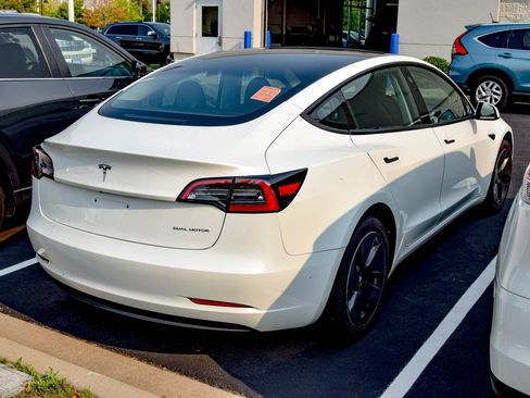 Used 2023 Tesla Model 3 Long Range AWD/4WD image 15