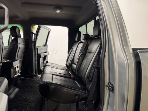 Used 2020 Ford F350 Lariat w/ Lariat Value Package AWD/4WD image 17