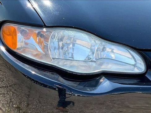 Used 2004 Chevrolet Monte Carlo SS w/ Preferred Equipment Group FWD image 29