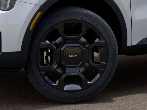 New 2026 Kia Sorento AWD image 9