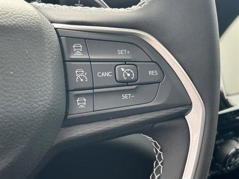 New 2025 Jeep Grand Cherokee L Laredo w/ Trailer Tow Package image 11