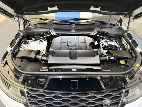 Used 2019 Land Rover Range Rover Sport Supercharged image 34