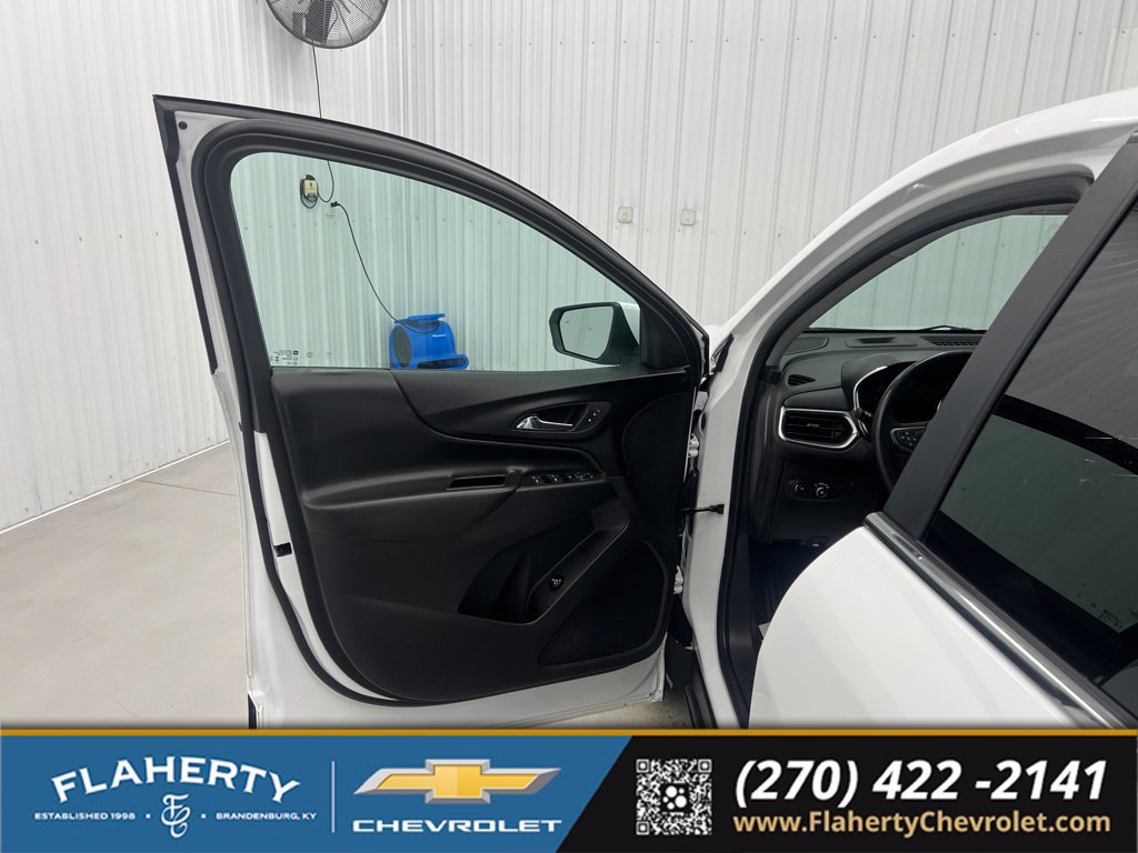 Used 2024 Chevrolet Equinox LT FWD image 8