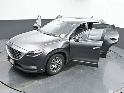 Used 2018 MAZDA CX-9 Touring image 60