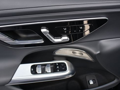 Used 2026 Mercedes-Benz E 350 Sedan image 13