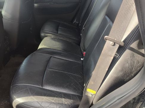 Used 2005 GMC Envoy Denali image 13