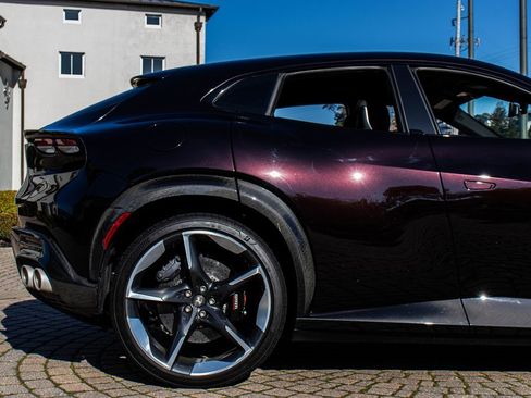 Certified 2025 Ferrari Purosangue image 17