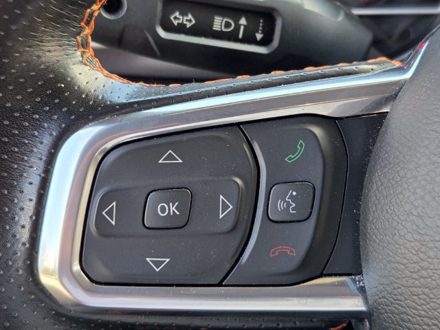 Used 2023 Jeep Gladiator Mojave AWD/4WD image 25