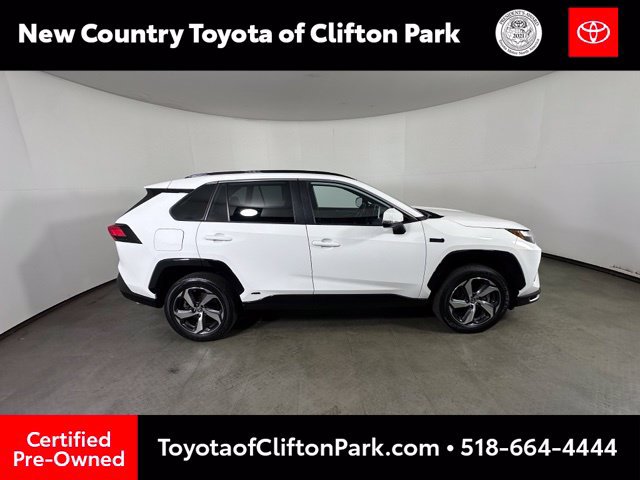 Used 2023 Toyota RAV4 SE w/ Weather & Moonroof Package AWD/4WD image 8