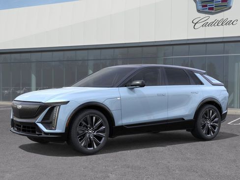 New 2025 Cadillac Lyriq Sport image 3