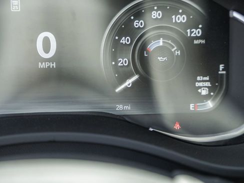 New 2026 RAM 2500 Laramie AWD/4WD image 52