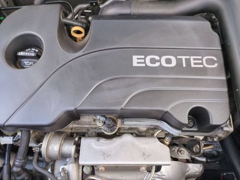 Used 2020 Chevrolet Equinox LT AWD/4WD image 32