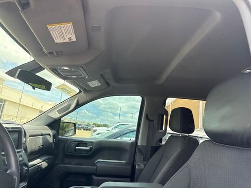 Used 2022 Chevrolet Silverado 1500 Custom RWD image 8