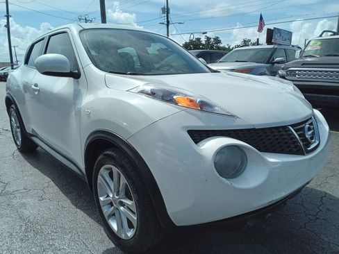 Used 2013 Nissan Juke S image 4