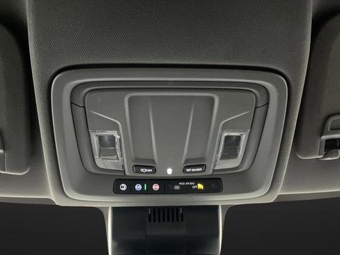 Used 2024 Chevrolet Silverado 1500 LT Trail Boss w/ Protection Package image 28