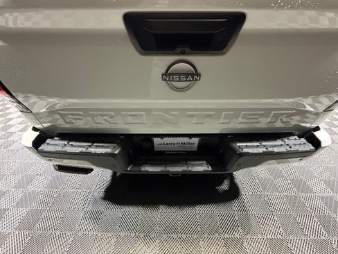 New 2026 Nissan Frontier SV image 24