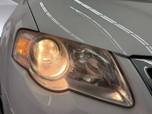 Used 2008 Volkswagen Passat Komfort image 10