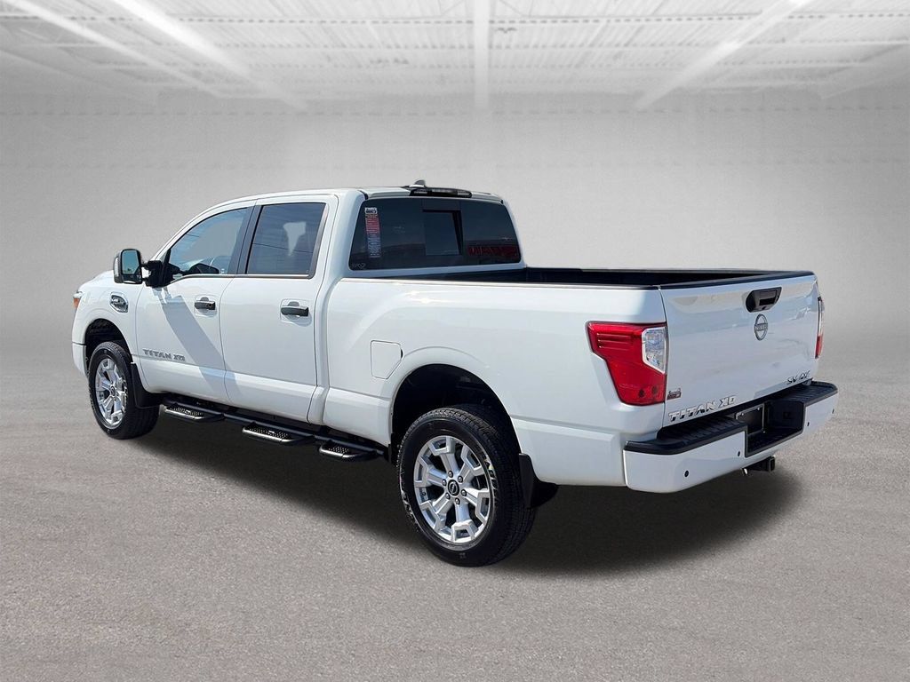 Certified 2024 Nissan Titan SV w/ SV Convenience Package AWD/4WD image 3