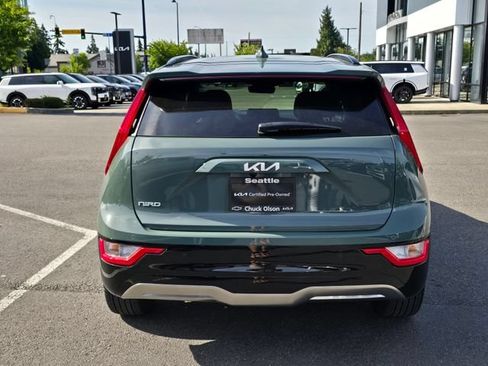 Certified 2024 Kia Niro Wind w/ Wind Preserve Package FWD image 4