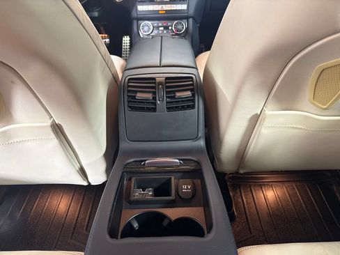 Used 2012 Mercedes-Benz CLS 550 image 27