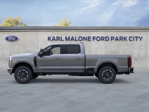 New 2026 Ford F350 Platinum w/ Tremor Off-Road Package AWD/4WD image 25