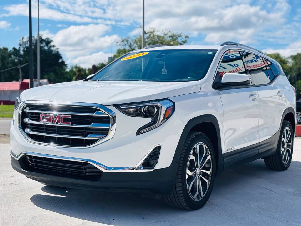 Used 2021 GMC Terrain SLT w/ Infotainment Package II AWD/4WD image 17
