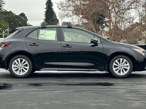 Used 2026 Toyota Corolla SE image 4