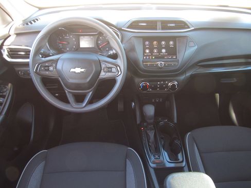 Used 2023 Chevrolet TrailBlazer LT image 16