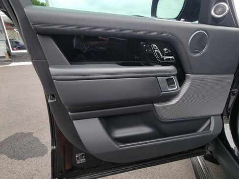 Used 2021 Land Rover Range Rover P525 Westminster Edition LWB AWD/4WD image 12
