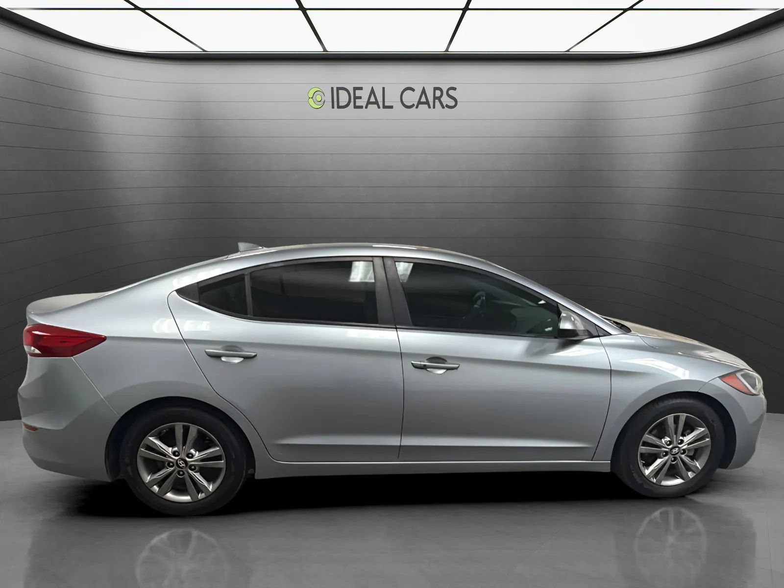 Used 2017 Hyundai Elantra SE w/ SE A/T Tech Package 03 FWD image 4