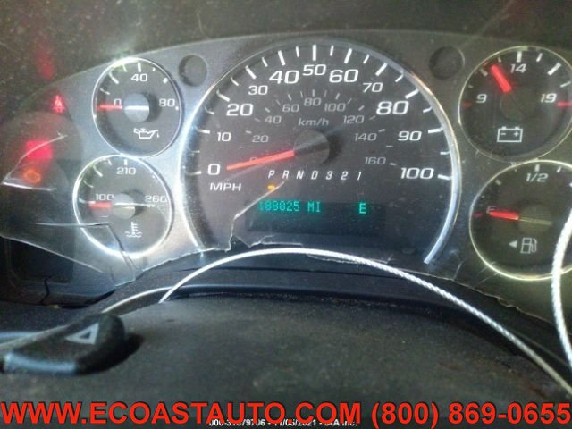 Used 2011 Chevrolet Express 1500 RWD image 8
