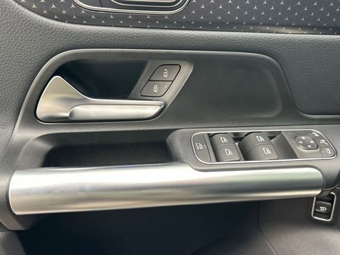 Certified 2026 Mercedes-Benz GLA 250 4MATIC image 10