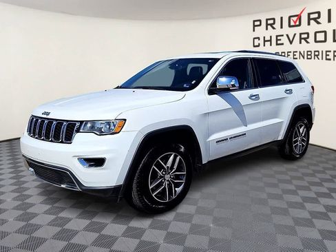 Used 2018 Jeep Grand Cherokee Limited AWD/4WD image 4