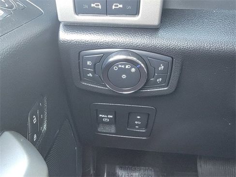 Certified 2018 Ford F150 Lariat w/ Equipment Group 502A Luxury image 25