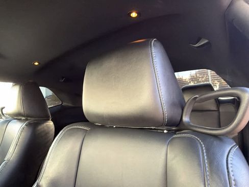 Used 2019 Dodge Challenger SXT w/ Plus Package image 11