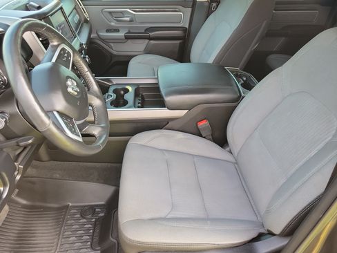 Used 2020 RAM 1500 Big Horn AWD/4WD image 9
