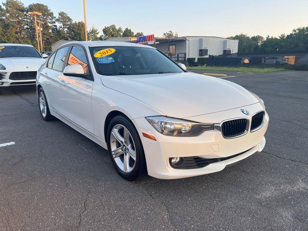 Used 2015 BMW 328i Sedan RWD image 3
