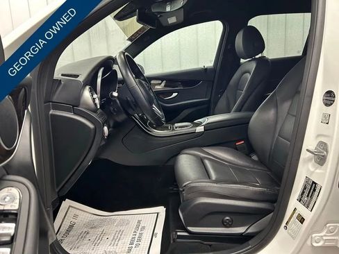 Used 2020 Mercedes-Benz GLC 300 4MATIC image 9