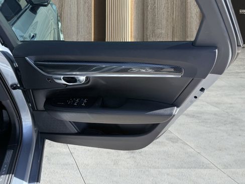 Used 2018 Volvo S90 T5 Momentum w/ Convenience Package image 61