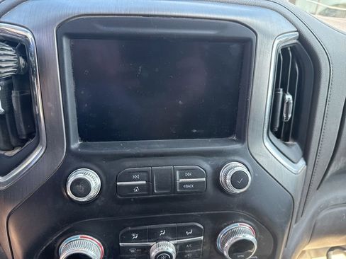 Used 2023 GMC Sierra 3500 Denali w/ Denali Ultimate Package AWD/4WD image 25