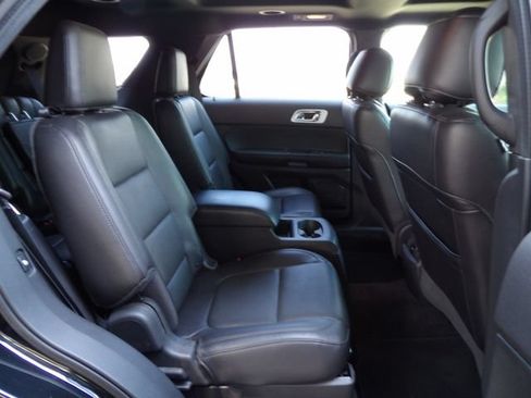 Used 2011 Ford Explorer Limited w/ 301A Rapid Spec Order Code AWD/4WD image 15