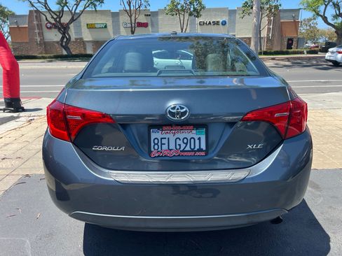 Used 2018 Toyota Corolla XLE w/ Protection Package FWD image 7