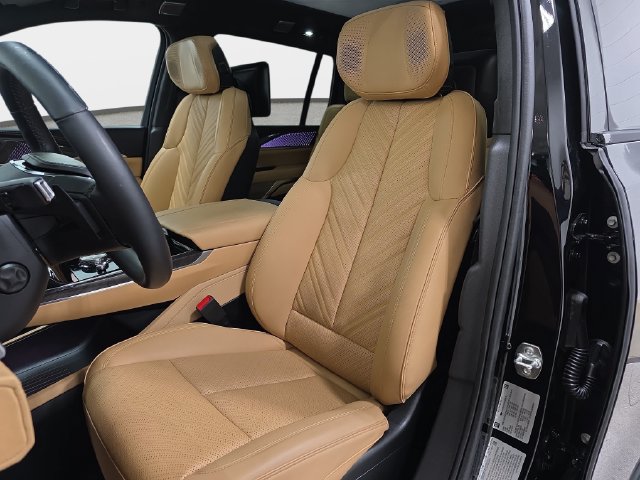 Certified 2025 Cadillac Escalade IQ Sport 2 AWD/4WD image 14