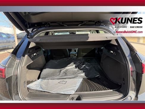 New 2026 Buick Envision Sport Touring AWD/4WD image 6