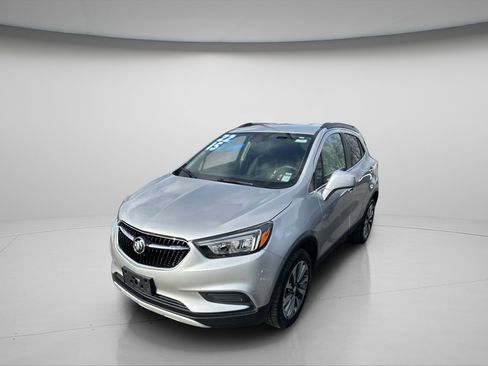 Used 2022 Buick Encore Preferred w/ Safety Package image 1