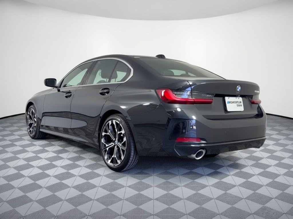 Used 2026 BMW 330i Sedan RWD image 3