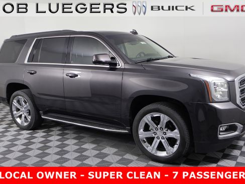 Used 2017 GMC Yukon SLT w/ Open Road Package image 2