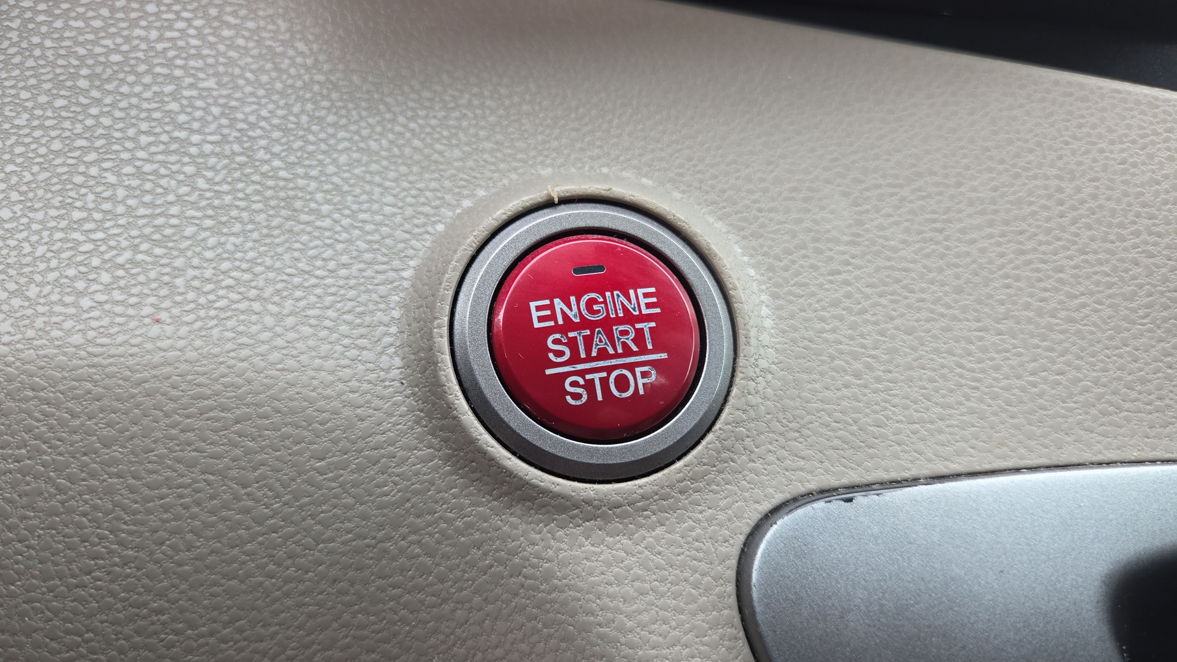 Used 2016 Honda Odyssey Touring Elite image 39