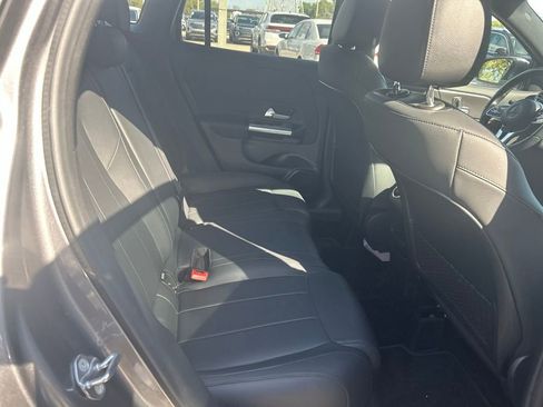 Used 2023 Mercedes-Benz GLA 250 GLA 250 image 39