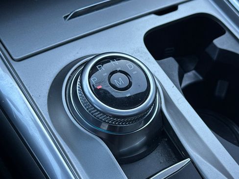 Used 2020 Ford Explorer Limited image 34